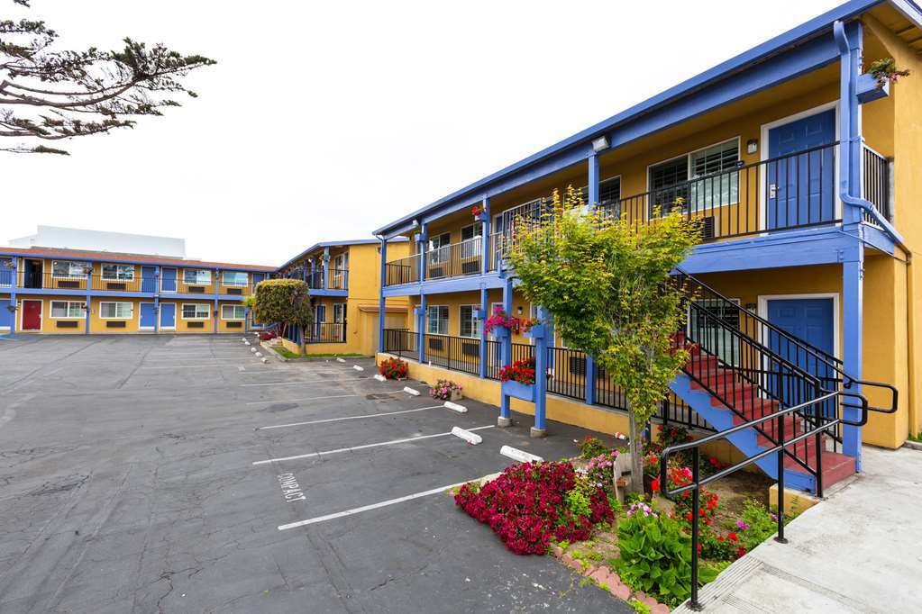 Surestay Hotel By Best Western Seaside Monterey Exterior photo