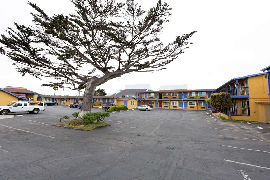 Surestay Hotel By Best Western Seaside Monterey Exterior photo